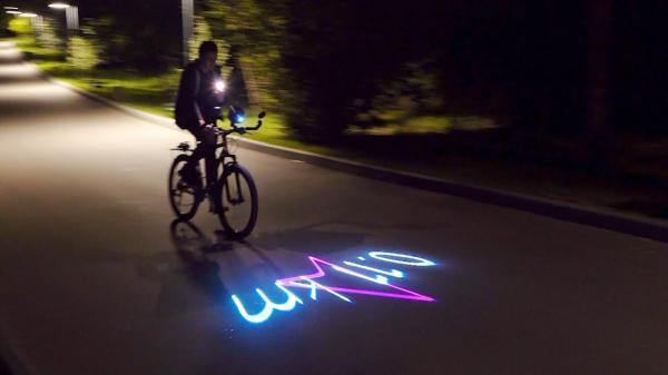 لیزرهای مخصوص دوچرخه سواری که به شما جهت را نشان می دهند
