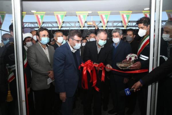افتتاح بیمارستان 120 تخت خوابه در نی ریز به وسیله ستاد اجرایی فرمان امام(ره)