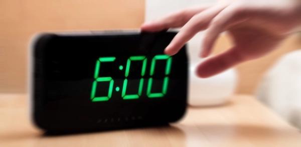 بیشتر ما از ویژگی اسنوز و به تاخیر انداختن بیدار شدن استفاده می کنیم؟ اما واقعا این کار چه اثری دارد؟